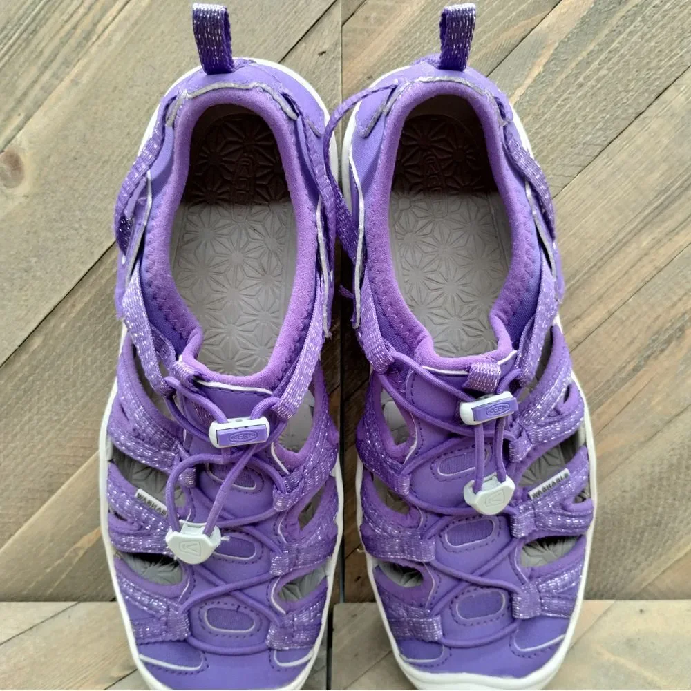 Keen Moxie Closed Toe Outdoor Sandals Girls Size‎ 3 Purple Grey Hiking Big Kids